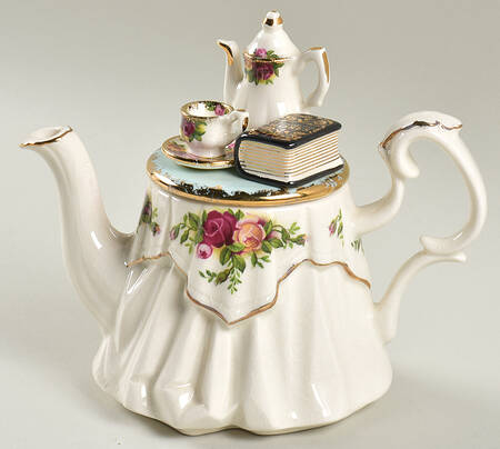 Old Country Roses Mini Figural Teapot & Lid