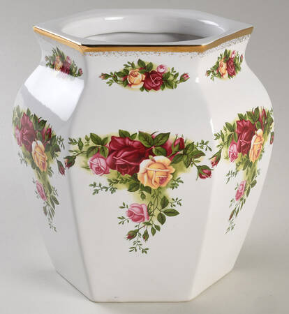 Old Country Roses Biscuit Barrel No Lid by Royal Albert