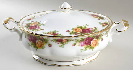 Old Country Roses Round Covered Vegetable