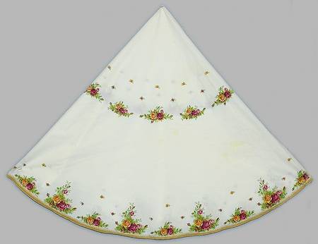Old Country Roses 68" Round Tablecloth