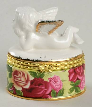Old Country Roses Miniature Box with Hinged Lid by Royal Albert