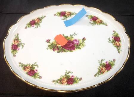 Old Country Roses 9" Oval Tray