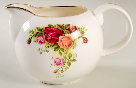 Old Country Roses Oversize Creamer