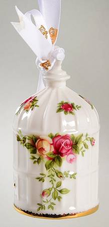 Old Country Roses Ornament