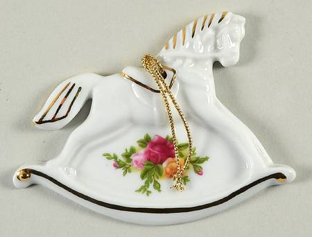 Old Country Roses Fine China Ornament