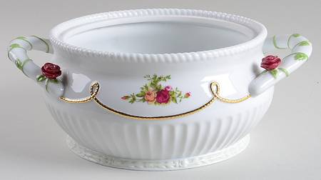 Old Country Roses Round Vegetable No Lid