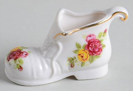 Old Country Roses Shoe by Royal Albert