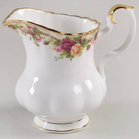 Old Country Roses Creamer
