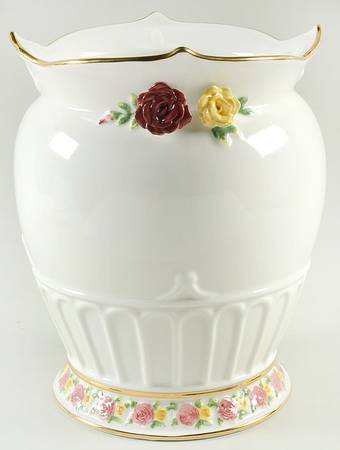 Old Country Roses 10" Sculptured Vase
