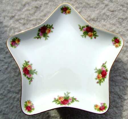 Old Country Roses Medium Star Shaped Dish