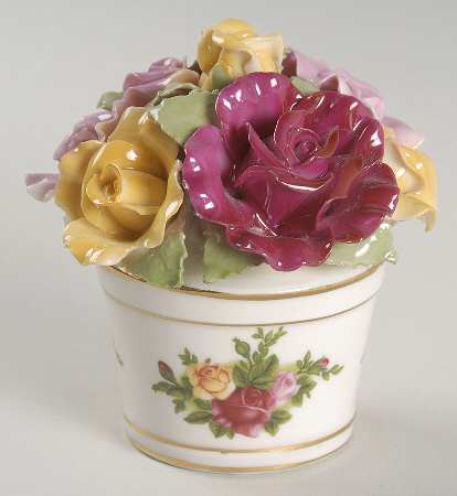 Old Country Roses Musical Figurine