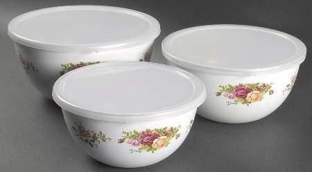 Old Country Roses (3) Metal Mixing Bowl Set