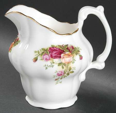 Old Country Roses 32 Oz Pitcher by Royal Albert