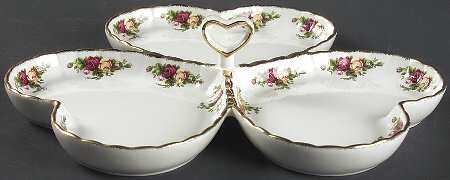Old Country Roses 3 Part Heart Shaped Candy Dish, Center Handle