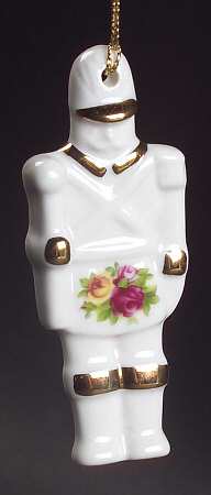 Old Country Roses Fine China Ornament