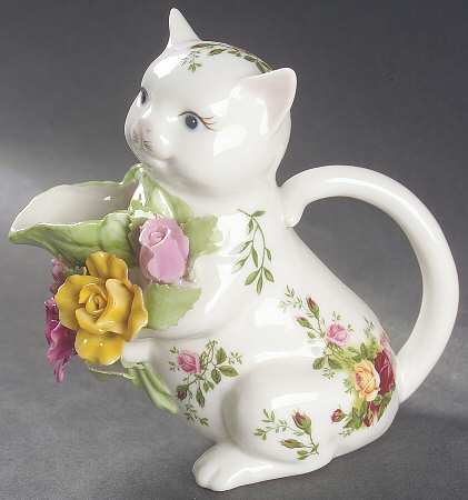 Old Country Roses Figural Creamer