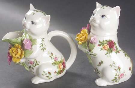 Old Country Roses Figural Creamer & Sugar Set