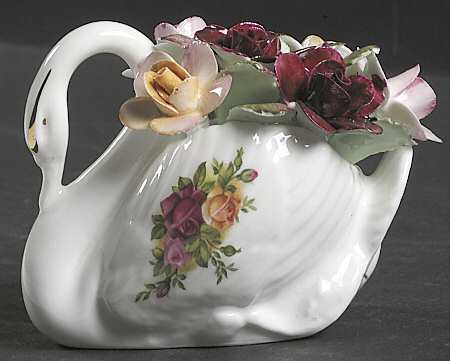 Old Country Roses Floral Giftware, Miniatures