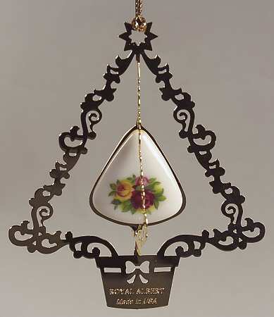 Old Country Roses Ornament