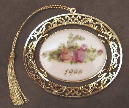 Old Country Roses Ornament