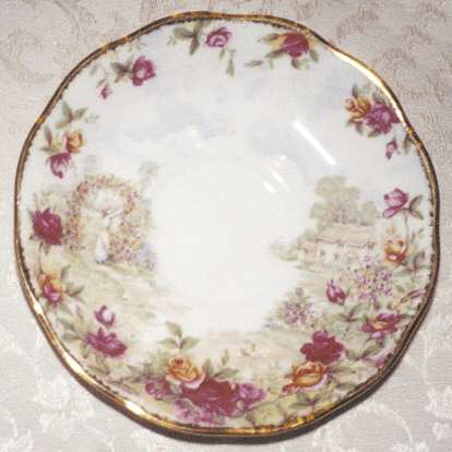 Old Country Roses Saucer for Footed Cup