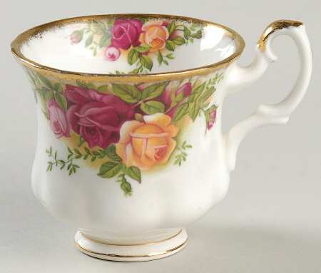 Old Country Roses Footed Demitasse Cup