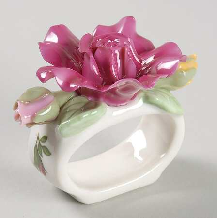 Old Country Roses Sculpted Napkin Ring by Royal Albert