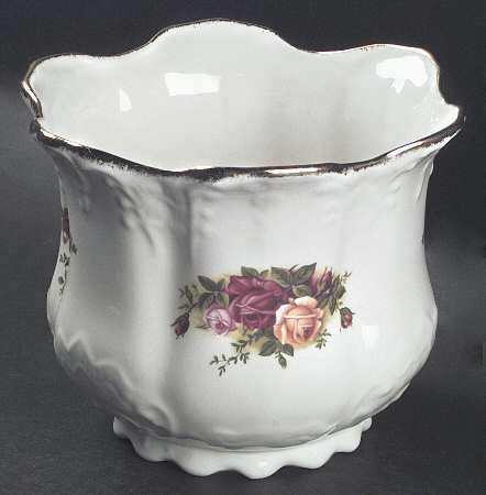 Old Country Roses Large Cachepot