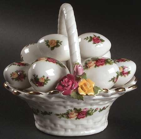 Old Country Roses Musical Easter Basket
