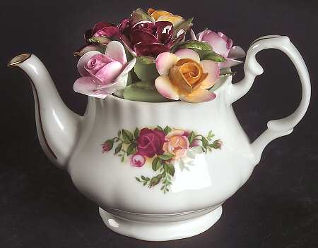 Old Country Roses Floral Giftware, Miniatures