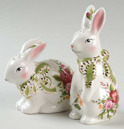 Old Country Roses Figural Salt & Pepper Set