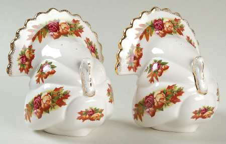 Old Country Roses Figural Salt and Pepper Set