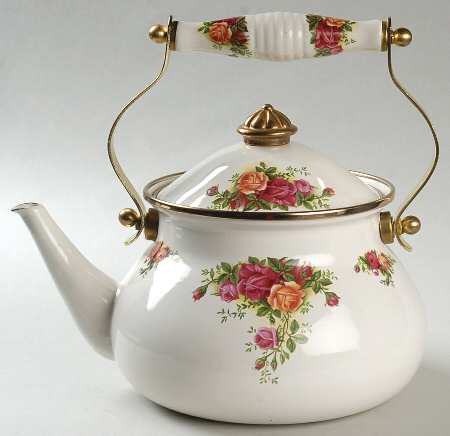 Old Country Roses Metal Kettle & Lid