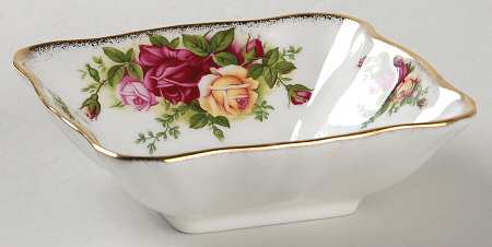 Old Country Roses 4" Square Sweet Meat by Royal Albert