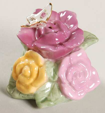 Old Country Roses Sculpted Pepper Shaker
