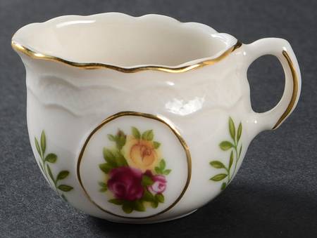 Old Country Roses Creamer-Miniature