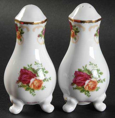 Old Country Roses Salt & Pepper Set