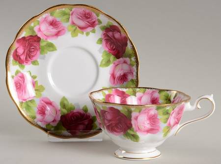 Old English Rose (Brushed Gold Trim) Footed Cup & Saucer Set