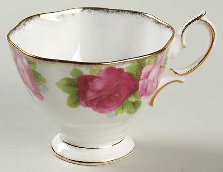 Old English Rose (Brushed Gold Trim) Footed Cup