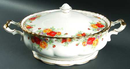 Pacific Rose Round Covered Vegetable