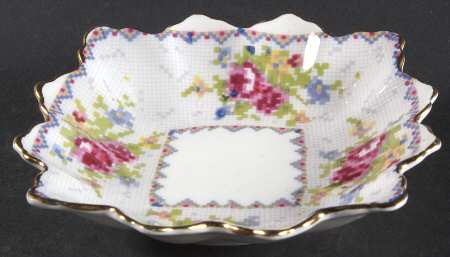Petit Point Nut Dish