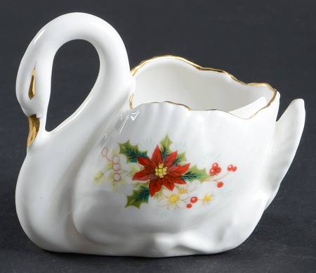Poinsettia Small Swan
