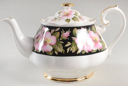 Provincial Flowers Teapot & Lid