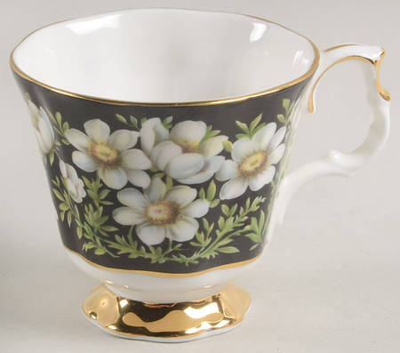 Provincial Flowers Footed Demitasse Cup