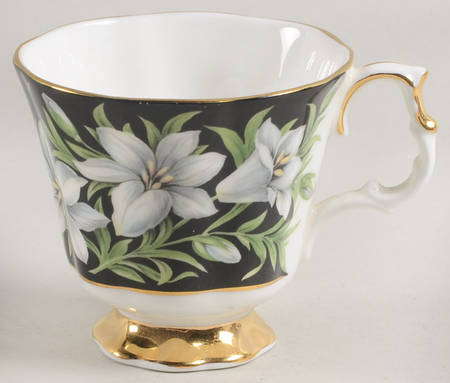 Provincial Flowers Footed Demitasse Cup