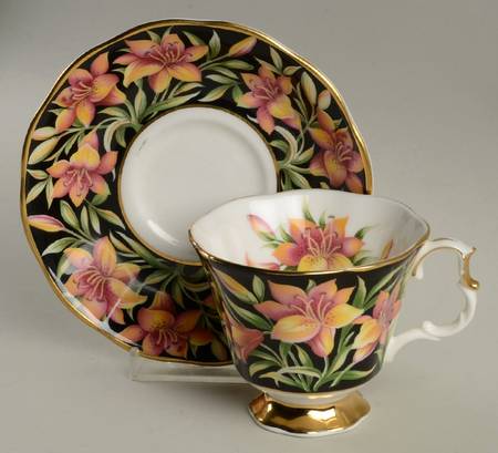 Provincial Flowers Footed Cup & Saucer Set
