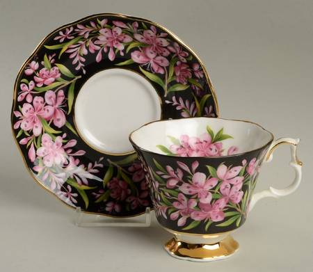 Provincial Flowers Footed Cup & Saucer Set