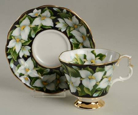 Provincial Flowers Footed Cup & Saucer Set