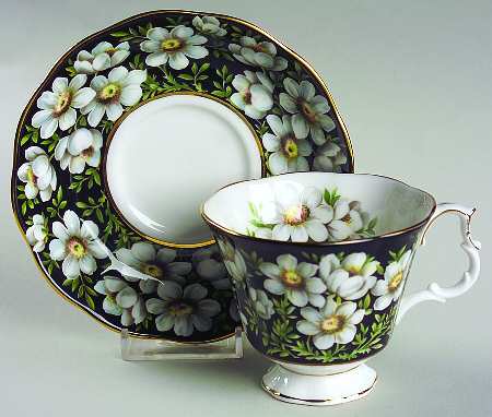 Provincial Flowers Footed Cup & Saucer Set