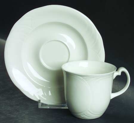 Profile Flat Cup & Saucer Set